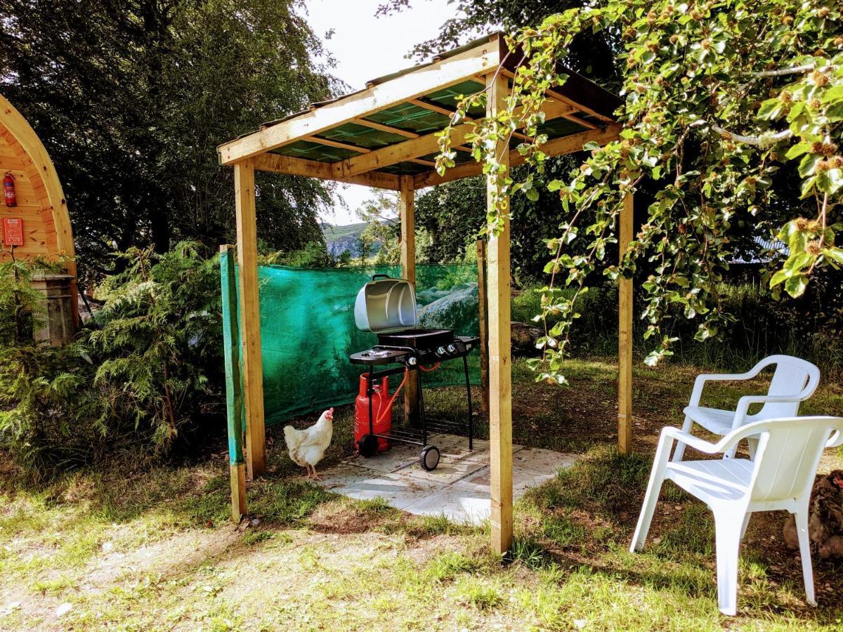 Glentruim Homestay B&B And Glamping Pods 뉴턴모어 외부 사진