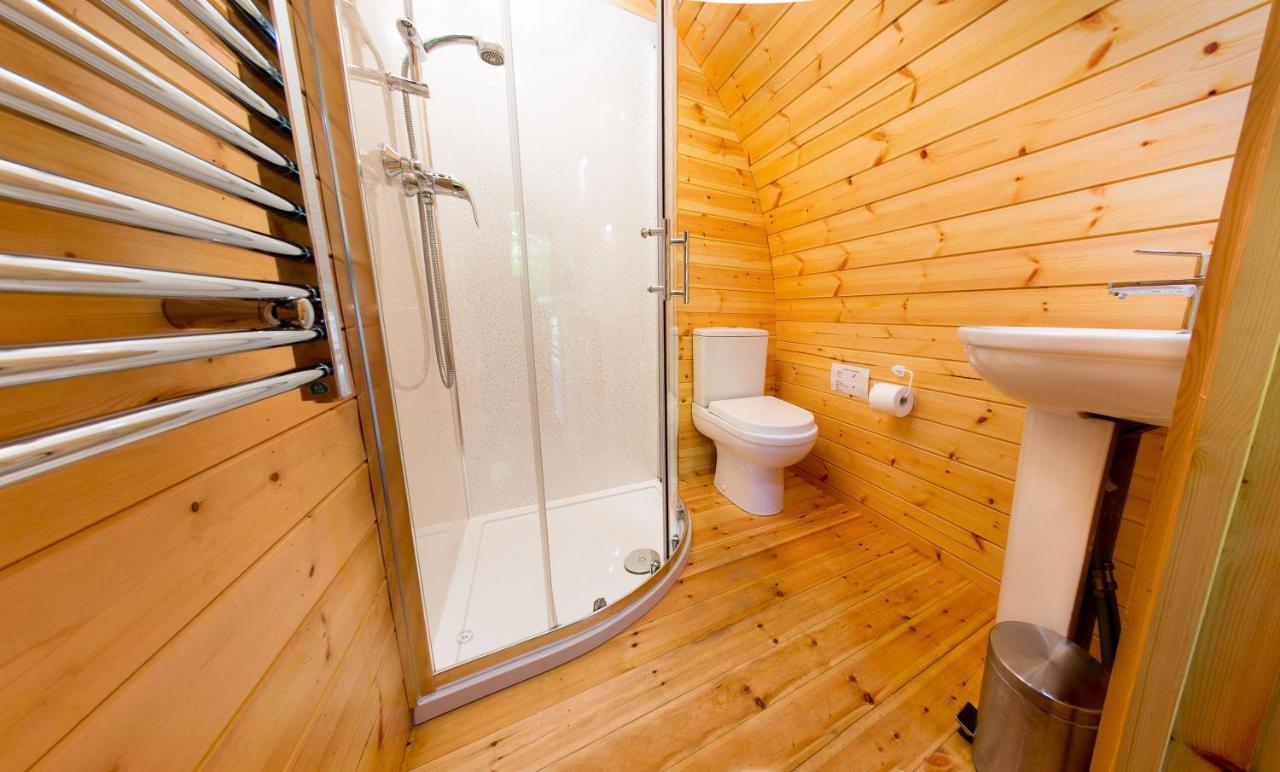 Glentruim Homestay B&B And Glamping Pods 뉴턴모어 외부 사진